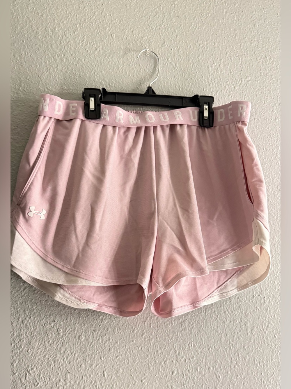 Under Armour Light Pink Women's Athletic Shorts with Elastic Logo Waistband